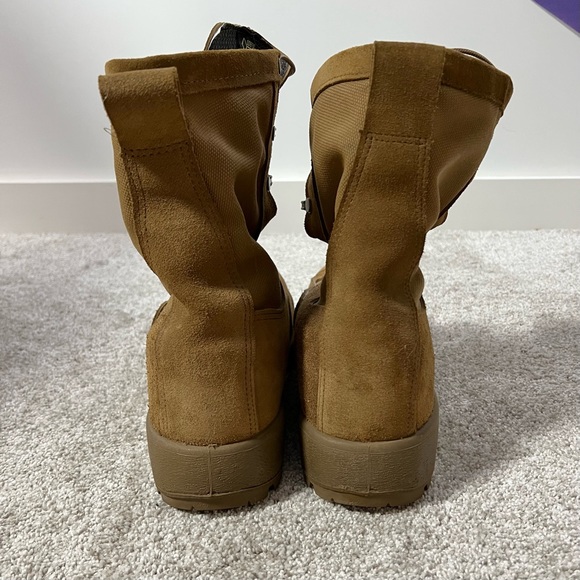 McRae Vibram Mil-Spec Hot Weather Coyote Boot w/ Vibram Sierra Outsole - Picture 6 of 7